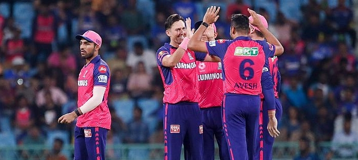 rajasthan royals trent boult celebrates the wicket of lucknow super giants quinton de kock e1714465231381