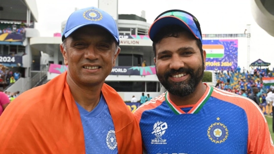 rahul dravid rohit sharma 020220333 16x9 1 e1720532420746